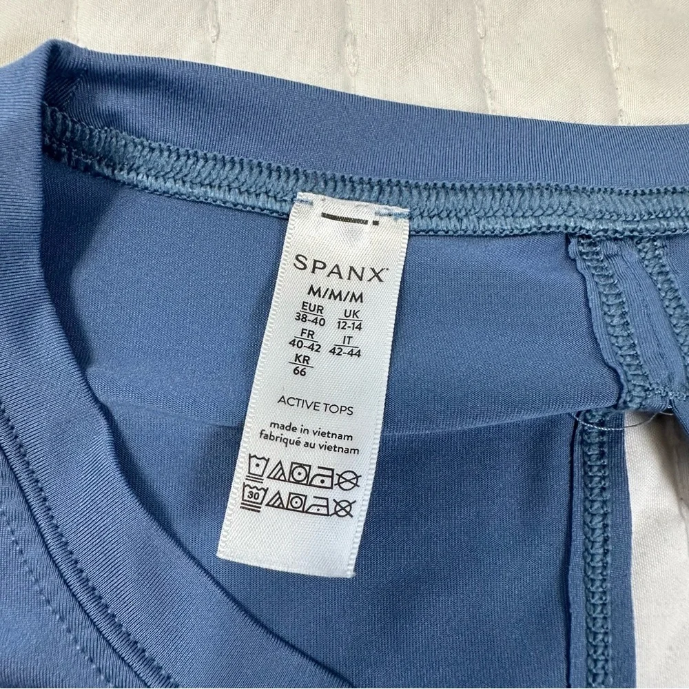 SPANX Soft Spot Wrap Back Indigo Haze Butter Long Sleeve T-Shirt Size M - Picture 6 of 16